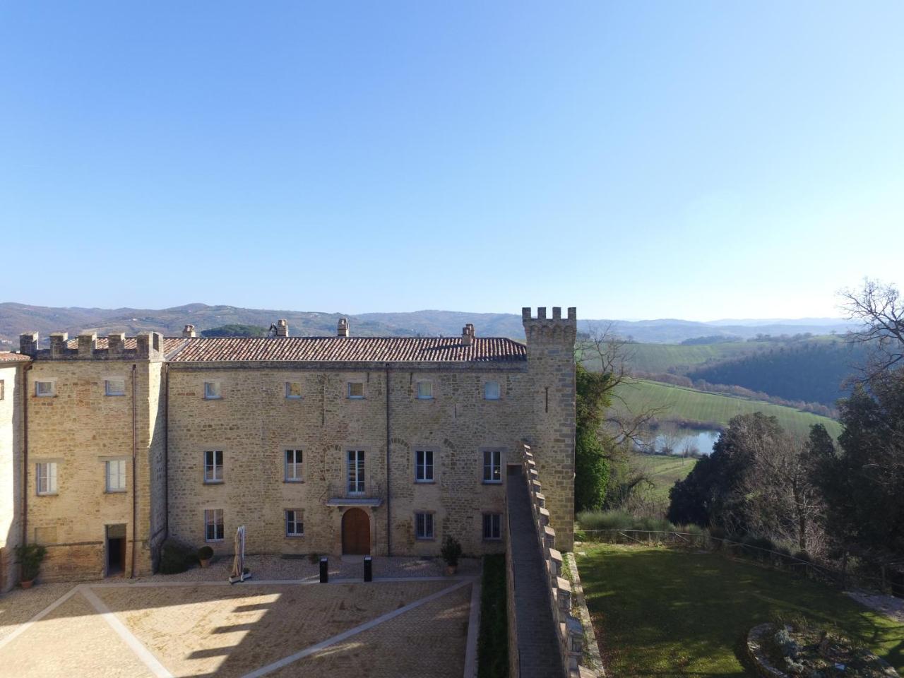Castello Di Ramazzano - Tenute Aliani Perugia Exterior foto